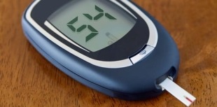 How to manage low blood sugar if you have diabetes